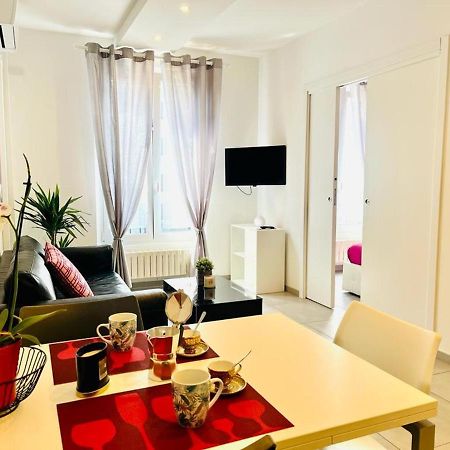 Nice Apartments In The Historic Center Verbania Ngoại thất bức ảnh