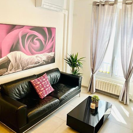 Nice Apartments In The Historic Center Verbania Ngoại thất bức ảnh
