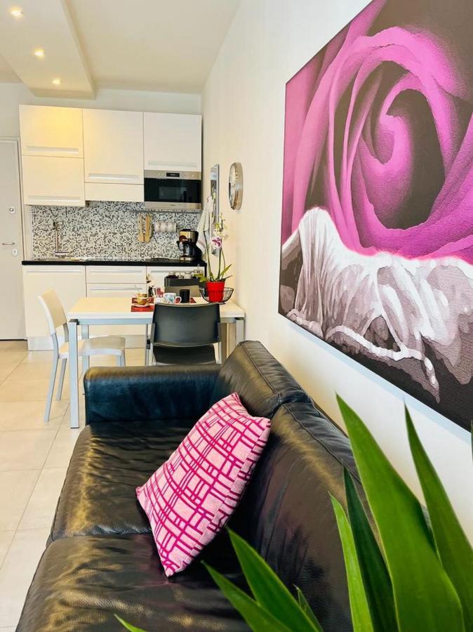 Nice Apartments In The Historic Center Verbania Ngoại thất bức ảnh