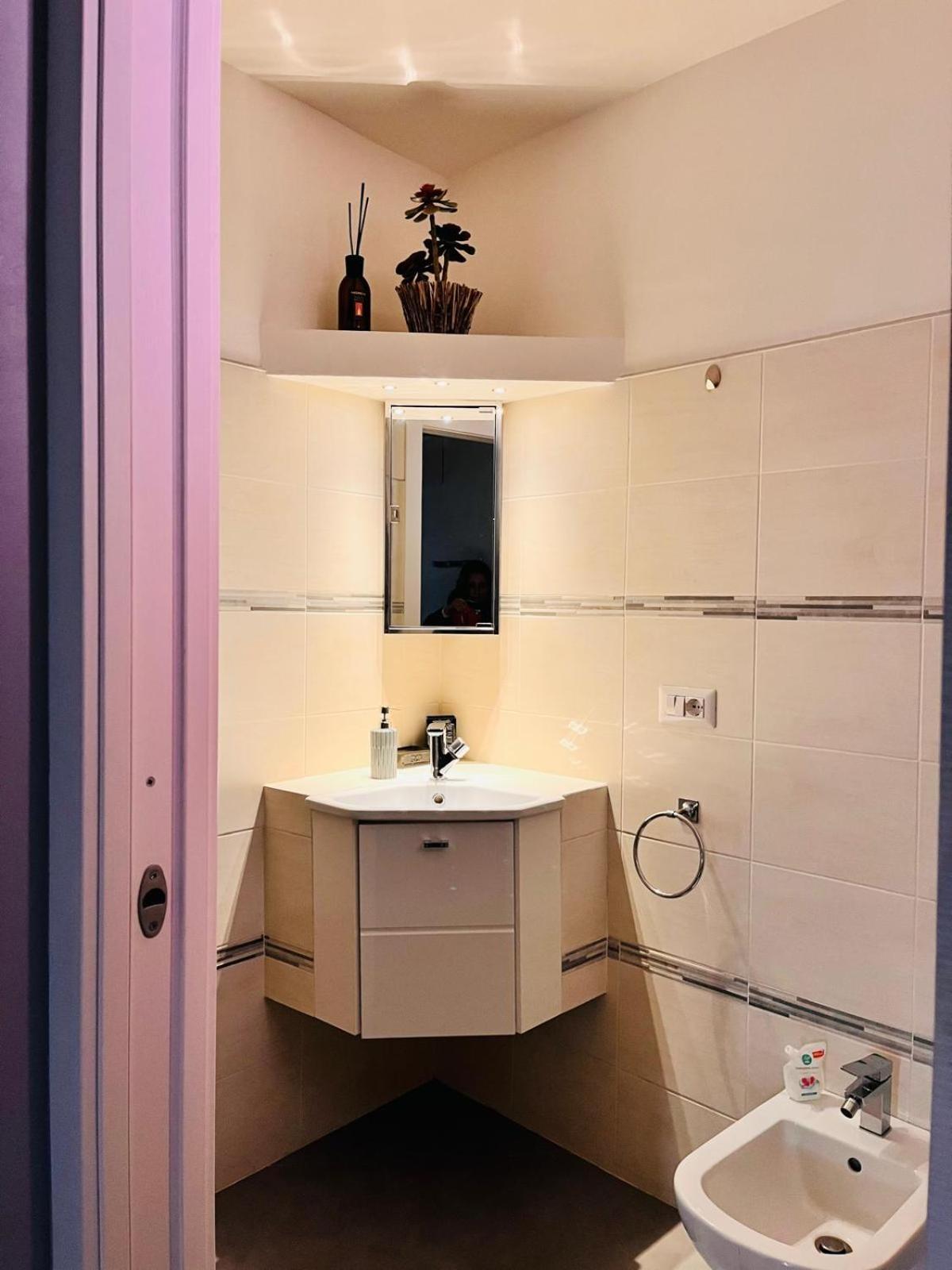 Nice Apartments In The Historic Center Verbania Ngoại thất bức ảnh