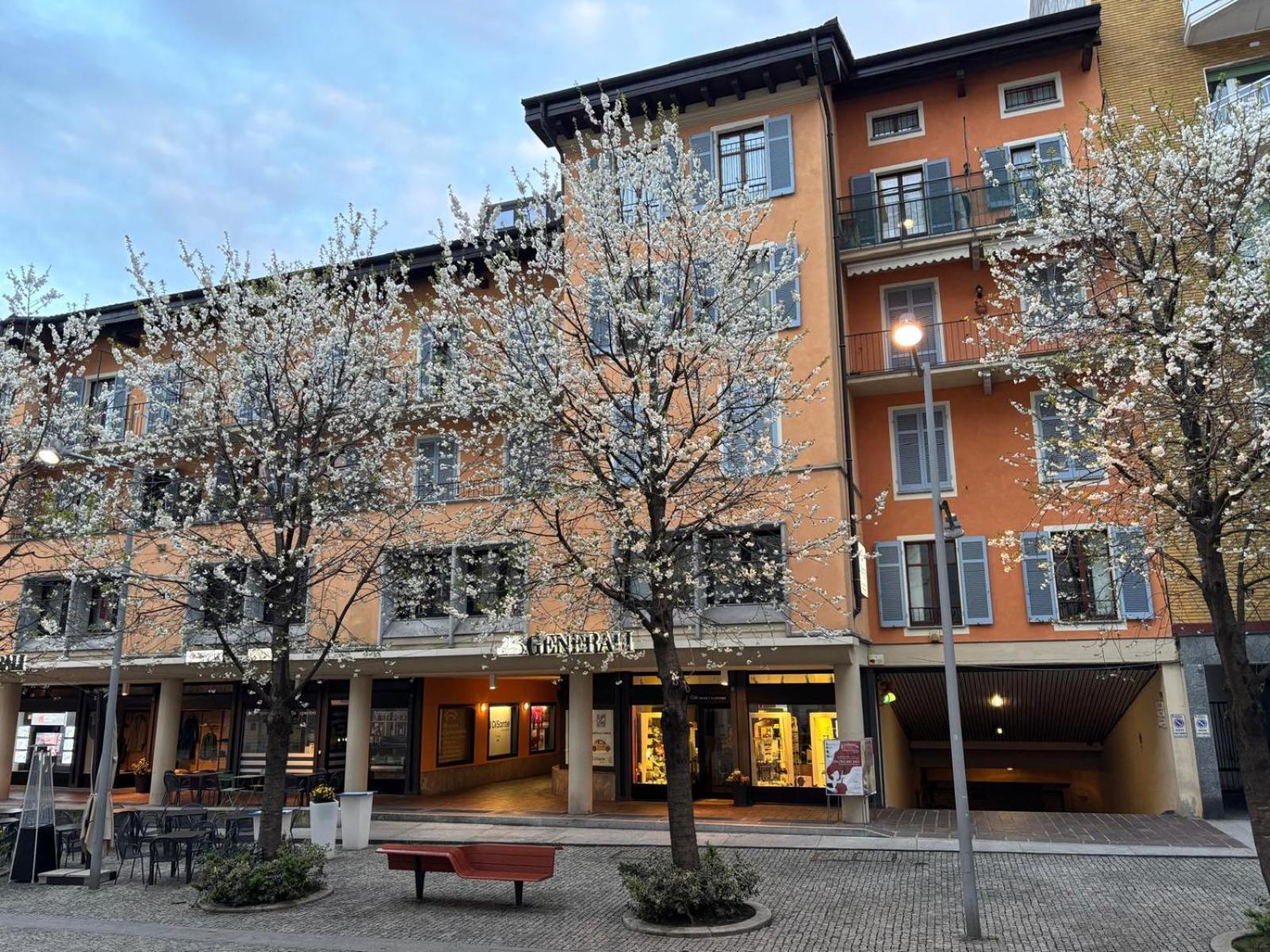 Nice Apartments In The Historic Center Verbania Ngoại thất bức ảnh
