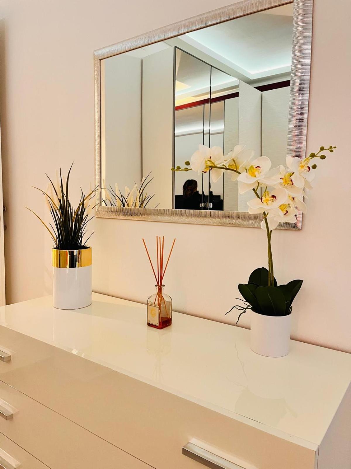 Nice Apartments In The Historic Center Verbania Ngoại thất bức ảnh